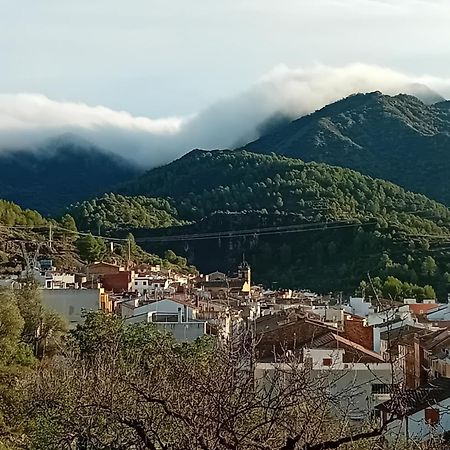 La Viajera Espadan Algimia de Almonacid Bagian luar foto